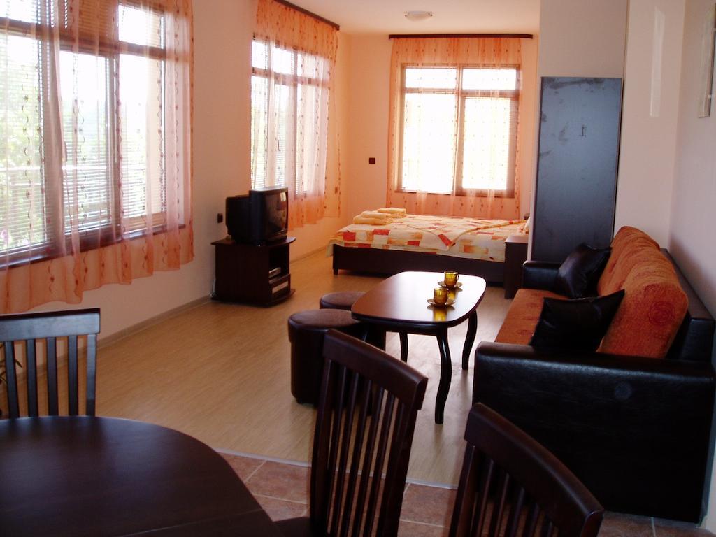 Villa Prolet General-Kantardzhievo Quarto foto