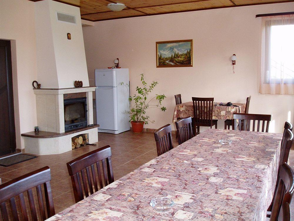 Villa Prolet General-Kantardzhievo Exterior foto